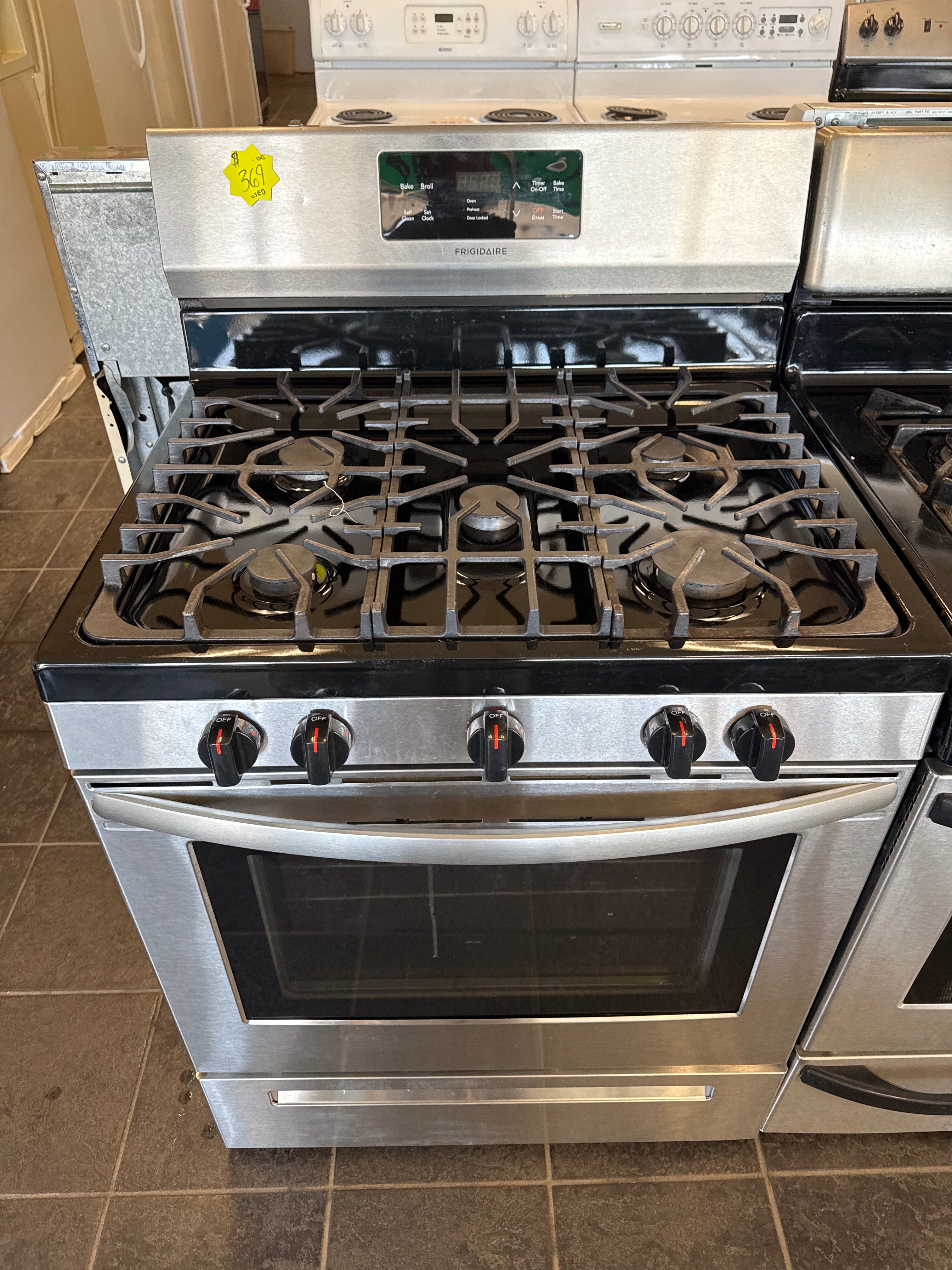 Used Frigidaire Gas Stove
