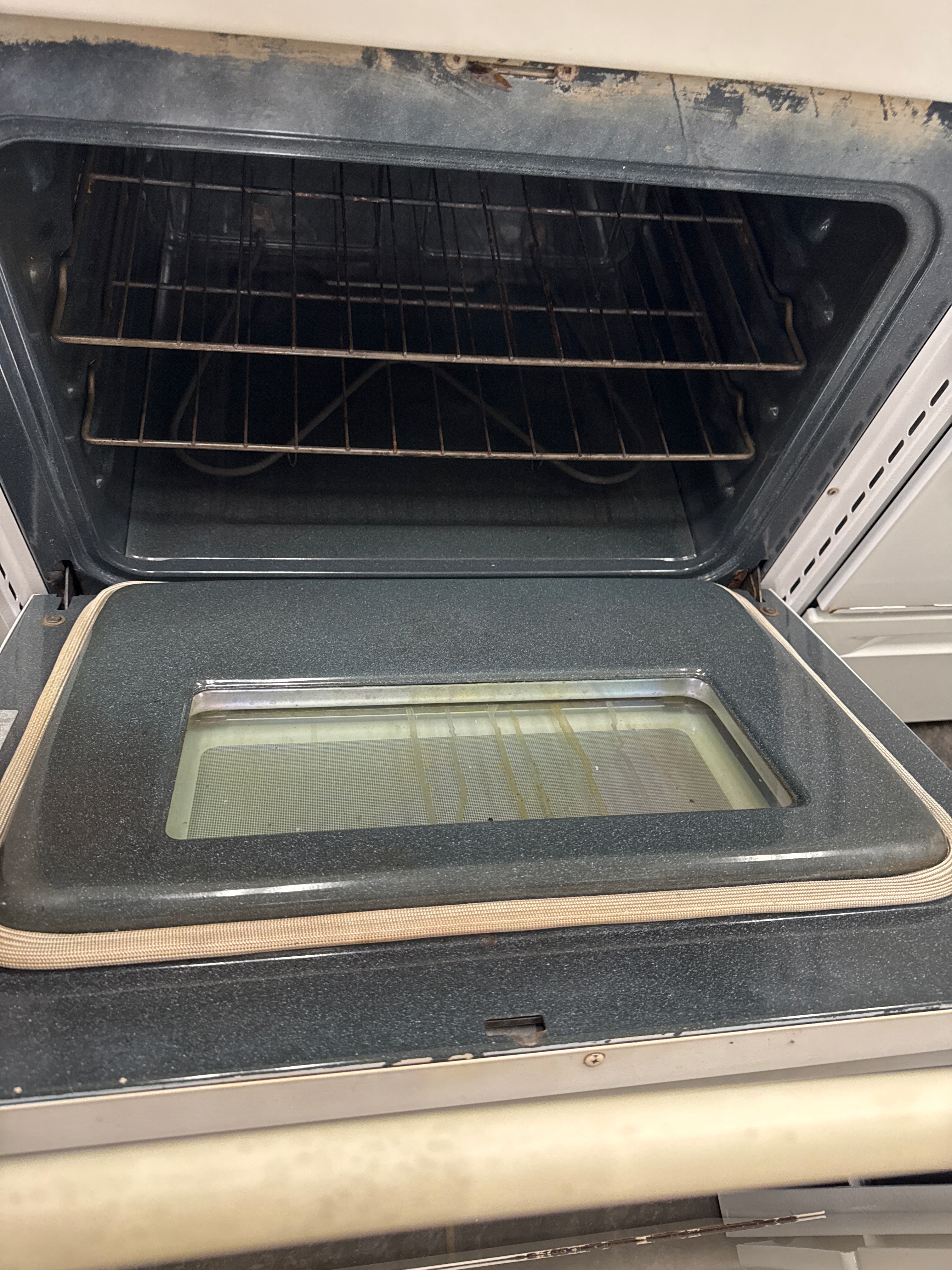 Used Frigidaire Electric Stove